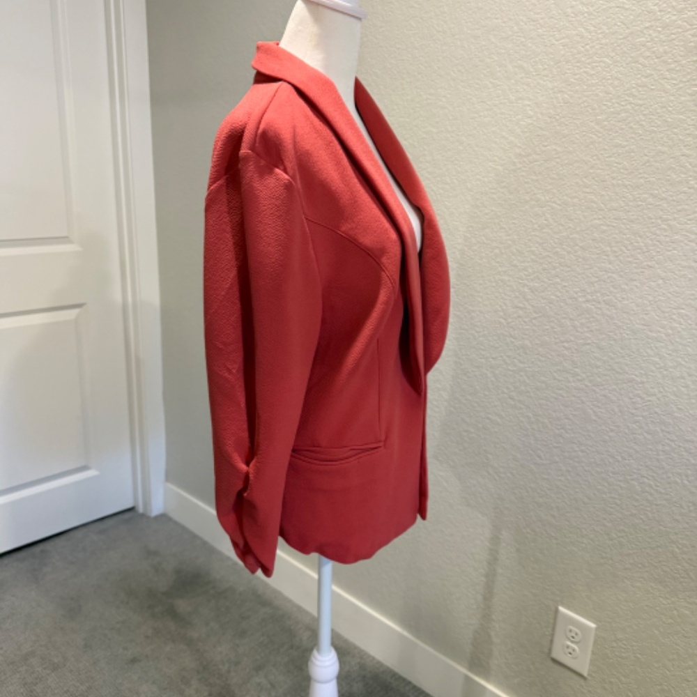 Bar III Women's Ruched 3/4-Sleeve Knit Blazer - Picture 4 of 9